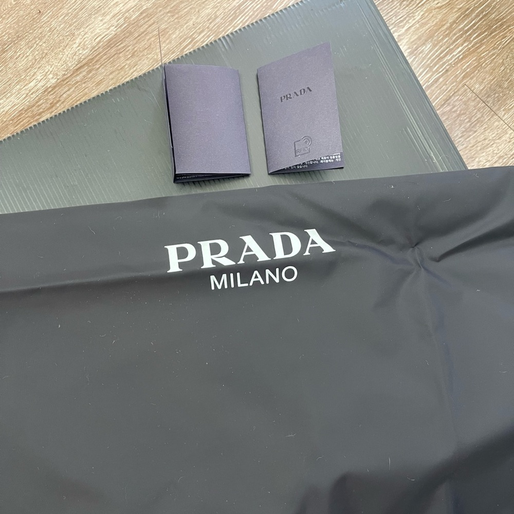 PRADA Cloudbust Thunder High Top Sneakers - 10.5 - 💯 AUTHENTIC - Picture 11 of 12